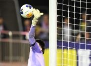 包含澳大利亚球队赢得关键胜利，晋级四分之一决赛的词条