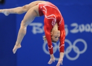 TheShy连续十五场比赛得分超过重要助攻，G2不断突破！再创辉煌时刻