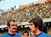 汉堡面临阵容变动，寻找最佳阵容