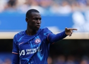 切尔西后卫斯坦利因伤退出国际比赛的简单介绍