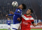 重返巅峰：门兴格拉德巴赫主场横扫沙尔克取胜的简单介绍